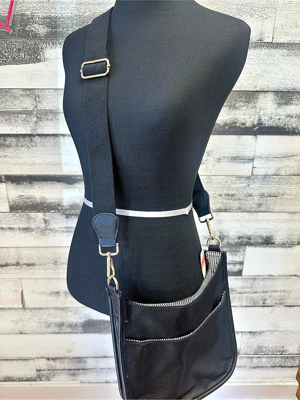Black & White Crossbody Bag Like New